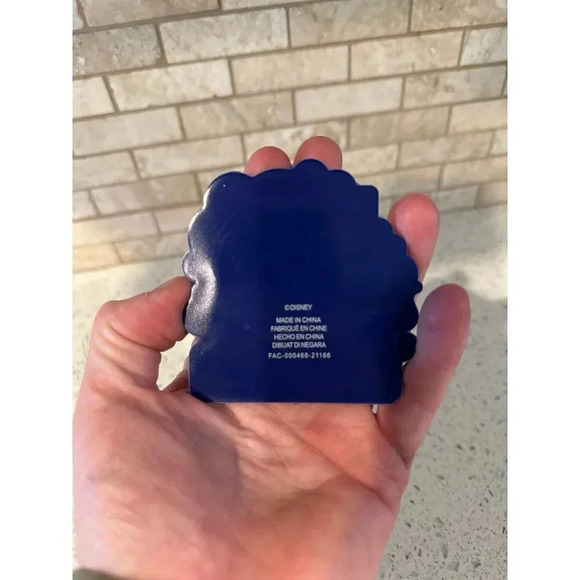 Disney‎ 50th anniversary magnet limited run SB - Picture 2 of 2